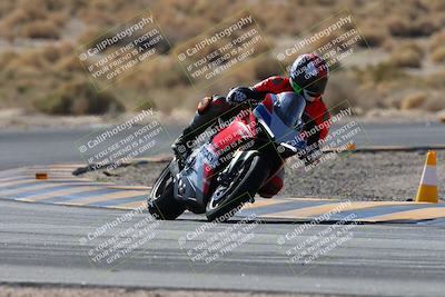 media/Feb-04-2024-SoCal Trackdays (Sun) [[91d6515b1d]]/3-Turn 5 (1045am)/